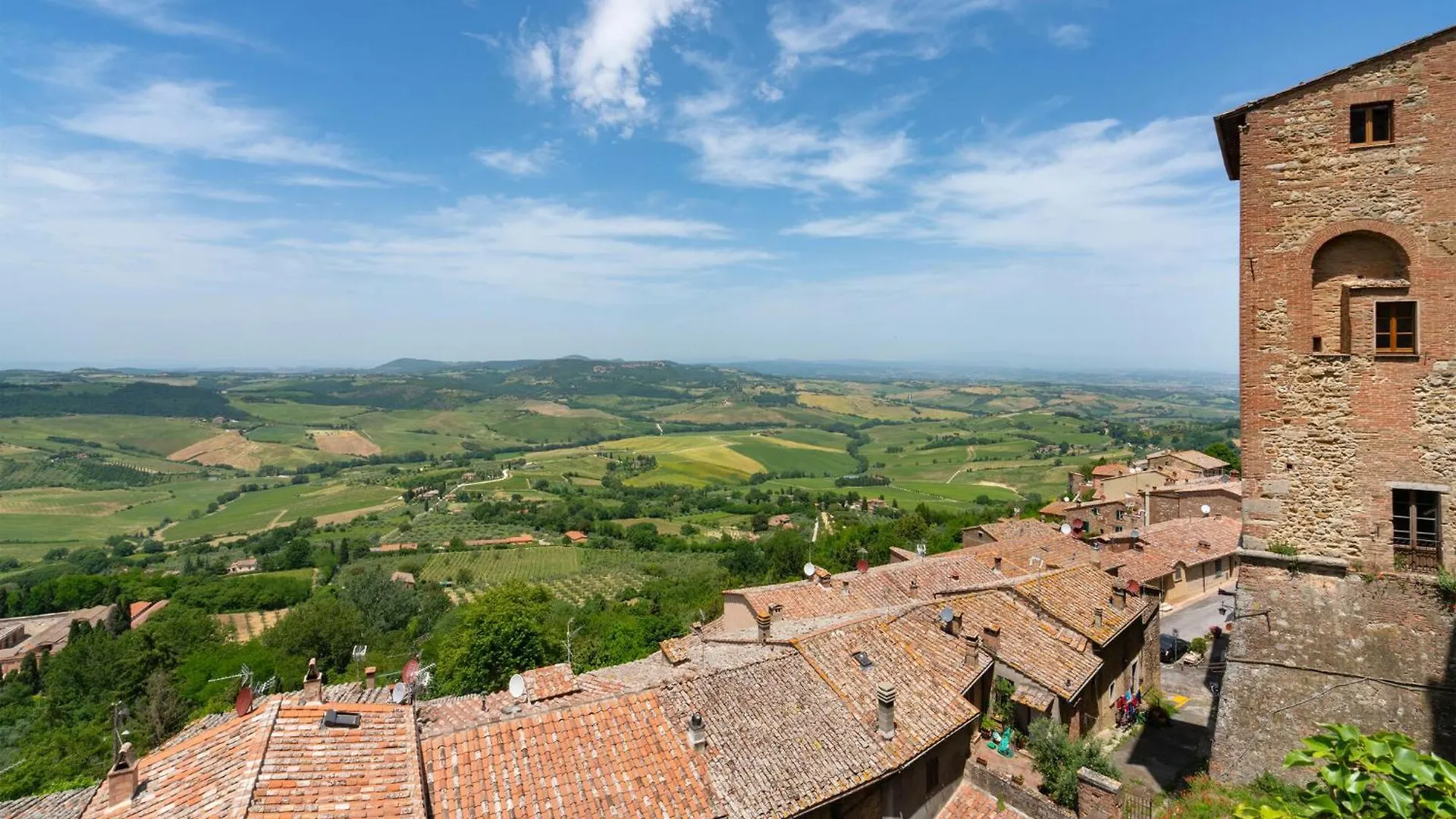 1 Bedroom Gorgeous Apartment In Chianciano Terme 0*,
